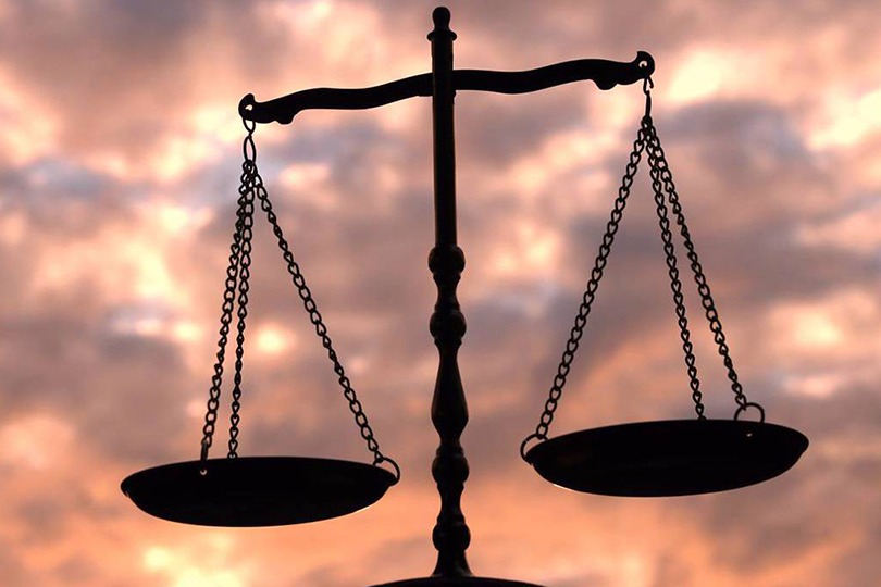 خبرة تتجاوز 12 عاماً في المجال العدلي